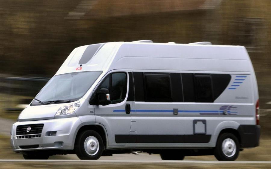 Adria Maxivan '2009 - 09